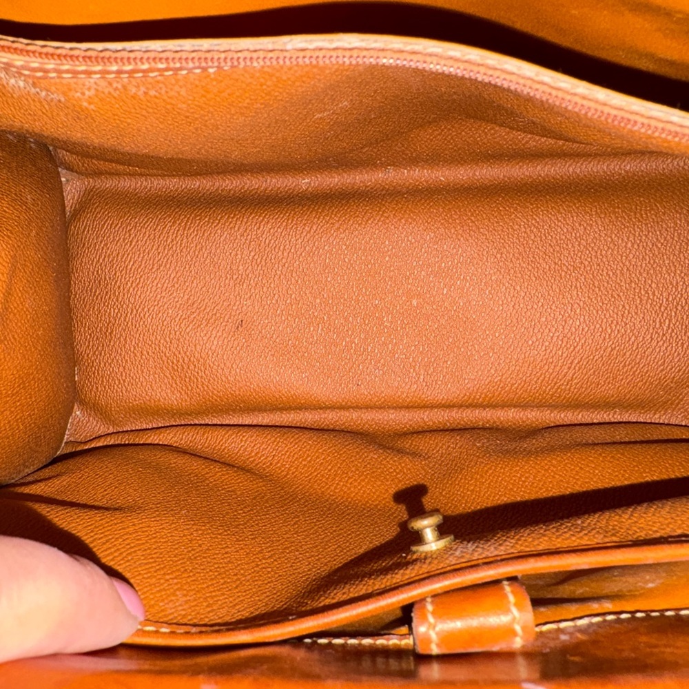 Dooney & Bourke Cream Pebbled Leather Satchel with Brown Trim - Picture 11 of 12